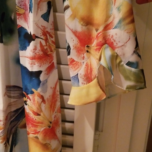 Dress - Picture 7 of 8